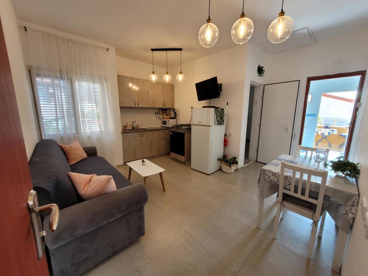 צימר ברחובות - Israeli Home Exterior photo
