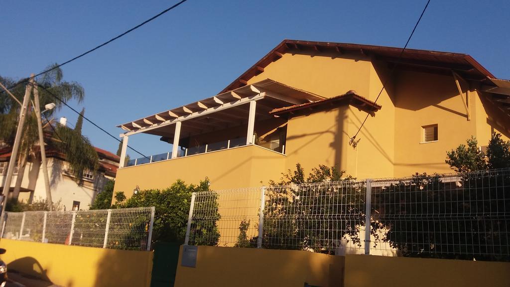 צימר ברחובות - Israeli Home Exterior photo